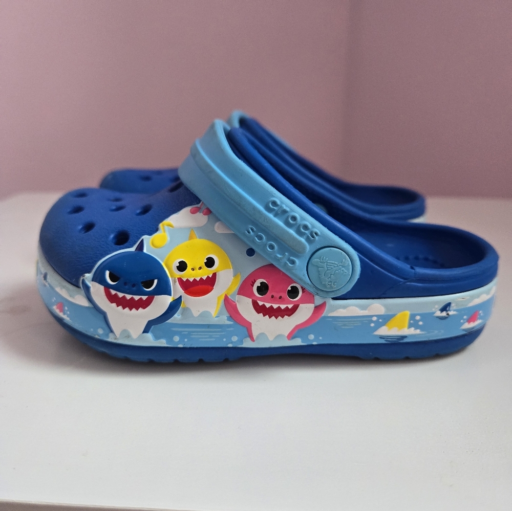 Baby Shark Crocs